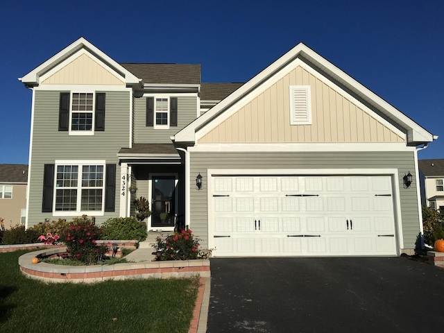 view of front facade with a garage