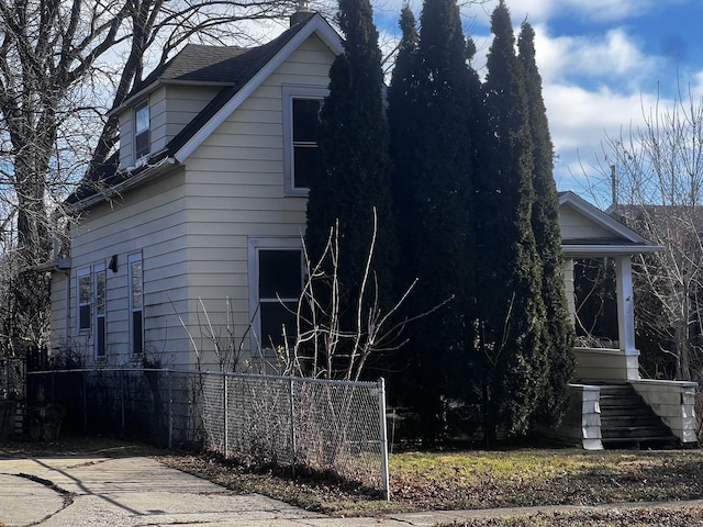 view of home's exterior