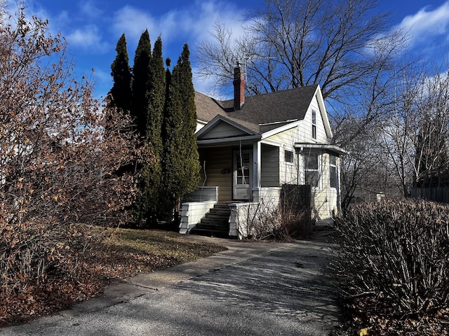 view of side of property