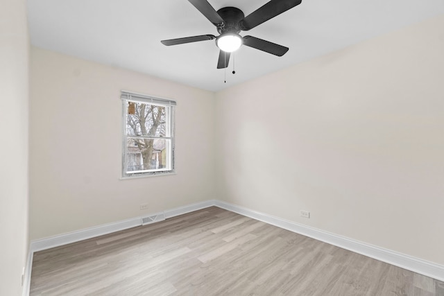 unfurnished room with light hardwood / wood-style floors and ceiling fan