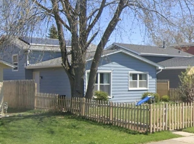 1825 Jethro Ave, Zion, IL 60099 - photo 2