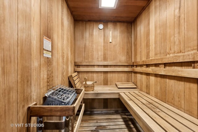 view of sauna / steam room