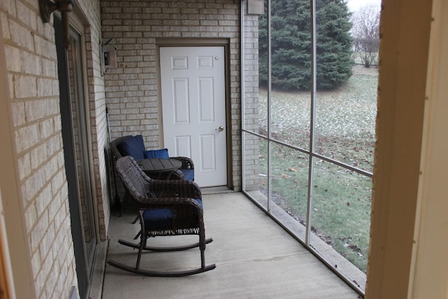 sunroom with a healthy amount of sunlight