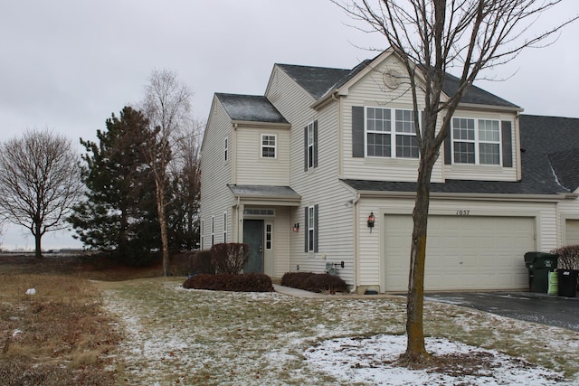 view of front facade with a garage