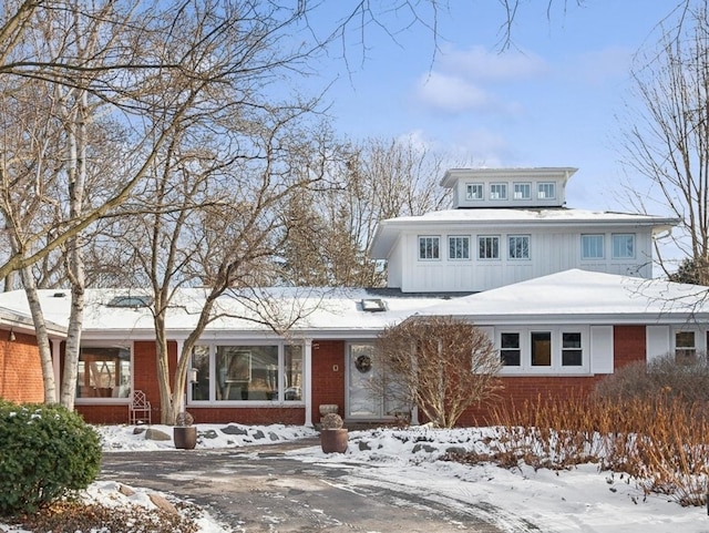 view of front of house