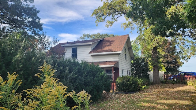 view of property exterior