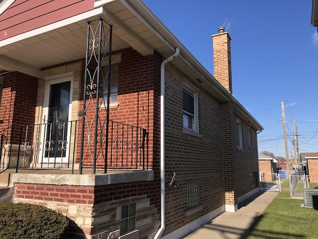 view of home's exterior with central air condition unit