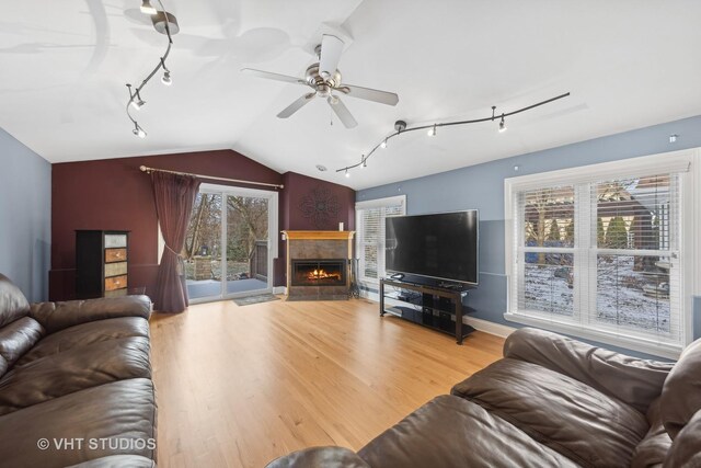 dining room with light tile patterned floors