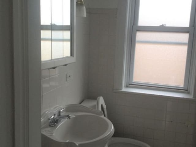 6321 N Talman Ave, Chicago, IL 60659 - photo 24
