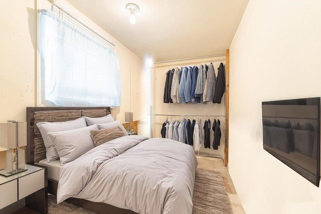 bedroom with a closet