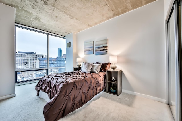 611 S Wells St Unit 1903, Chicago, IL 60607 - carpeted bedroom with a city view and floor to ceiling windows