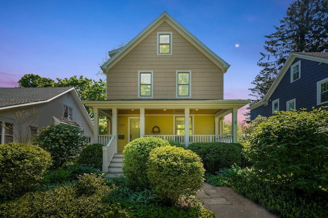 view of front of house featuring a porch