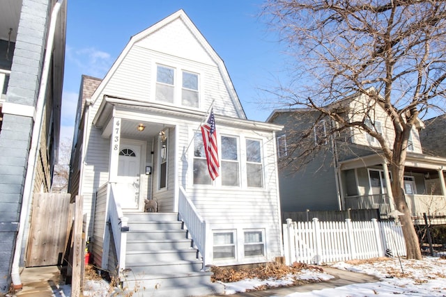 view of front of house