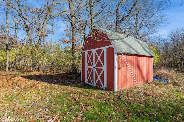 view of outdoor structure