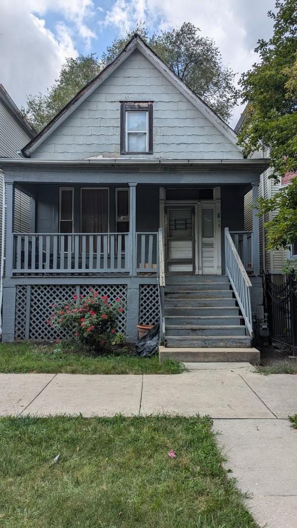 bungalow-style house featuring covered porch