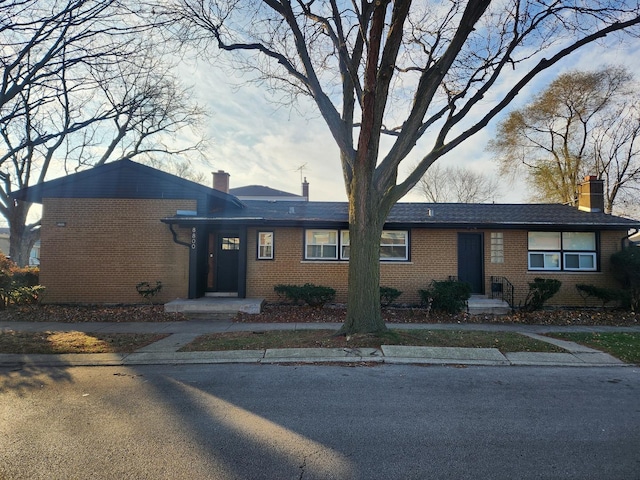 view of front of house