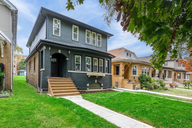 view of front facade featuring a front yard