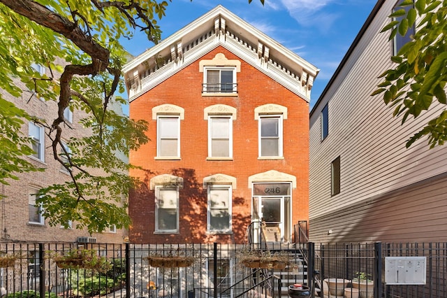 view of italianate house