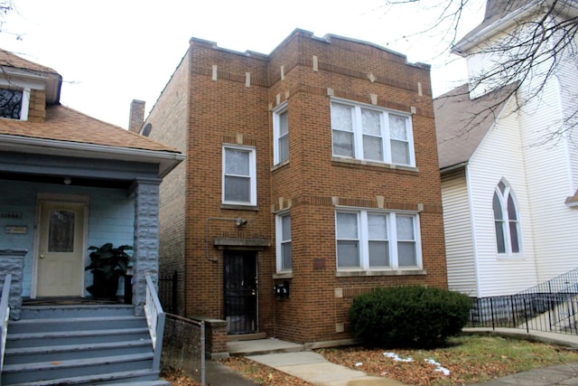 view of front of house