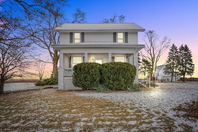 view of front of home featuring a porch