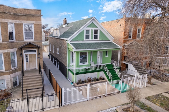 view of front of home featuring covered porch