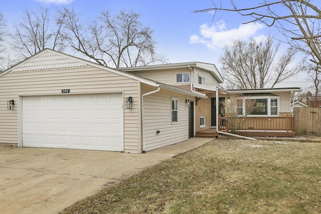 view of front facade with a garage