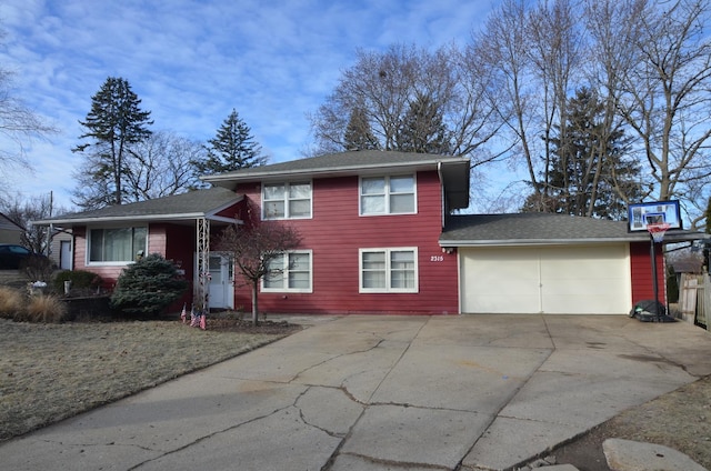 view of front of house featuring a garage