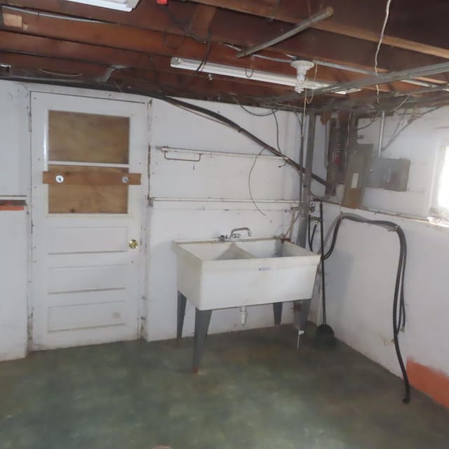 basement featuring sink