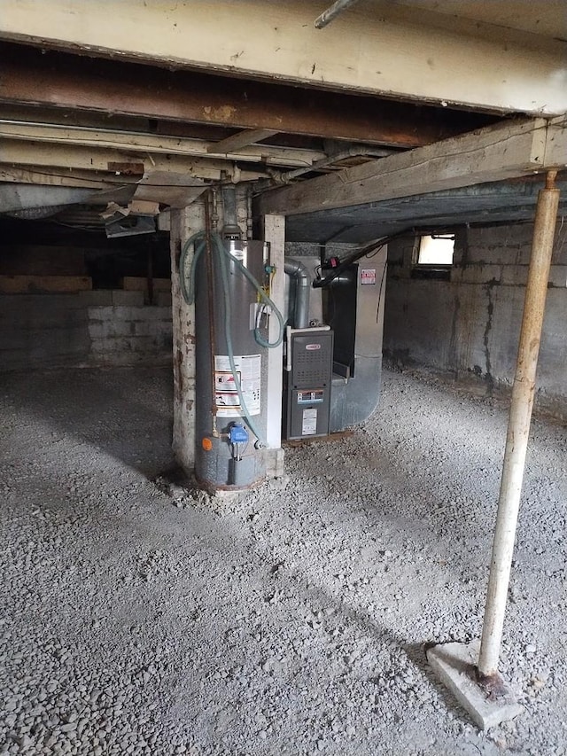 basement with gas water heater and heating unit