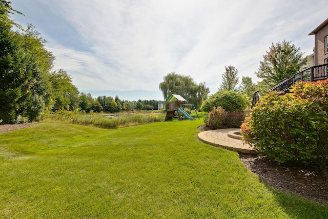 view of yard featuring a playground