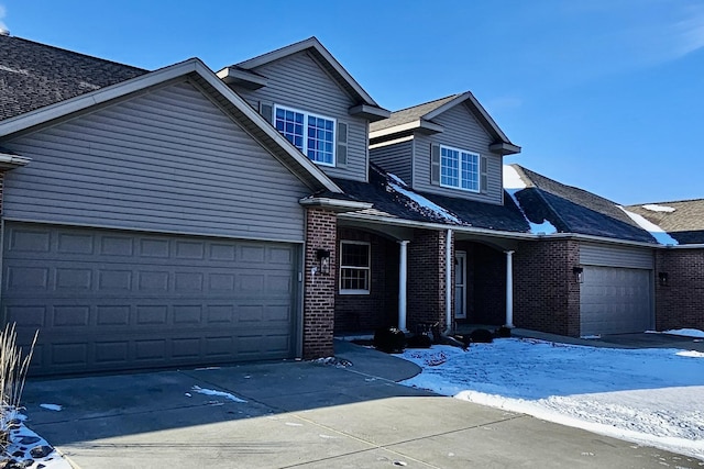 view of front facade with a garage