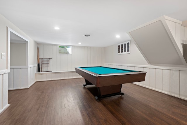 recreation room with dark hardwood / wood-style flooring and billiards