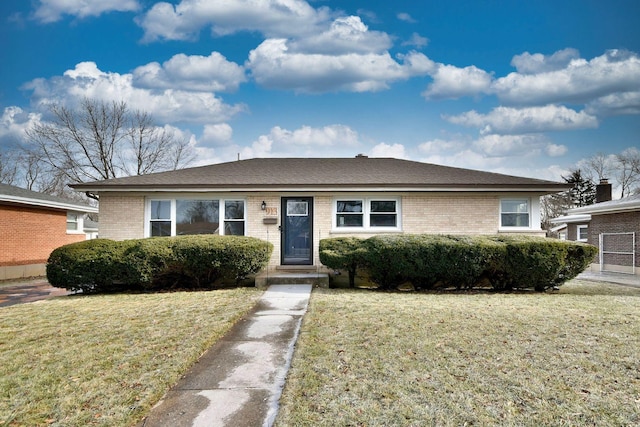 view of front of house with a front yard