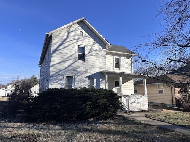 view of front of property featuring a porch