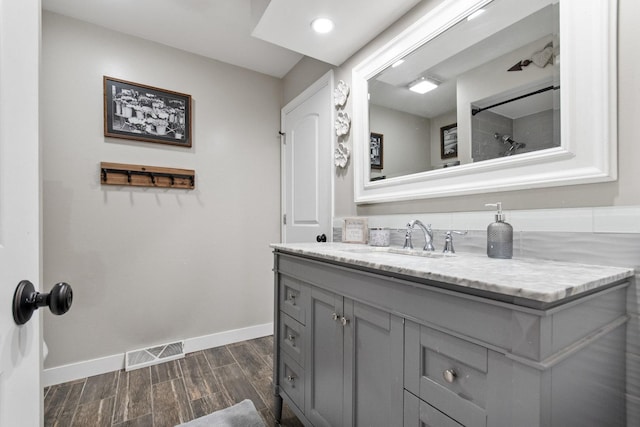 bathroom featuring vanity