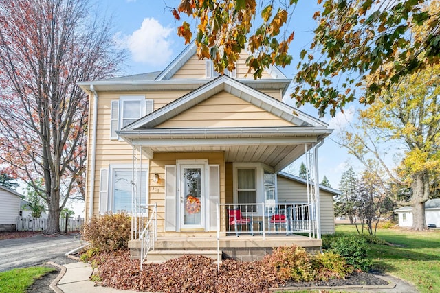 view of front of home featuring a porch