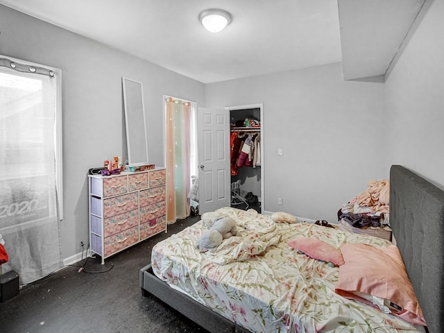 bedroom featuring a closet