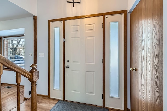 2015 N Lake Arlington Dr, Arlington Heights, IL 60004 - photo 3