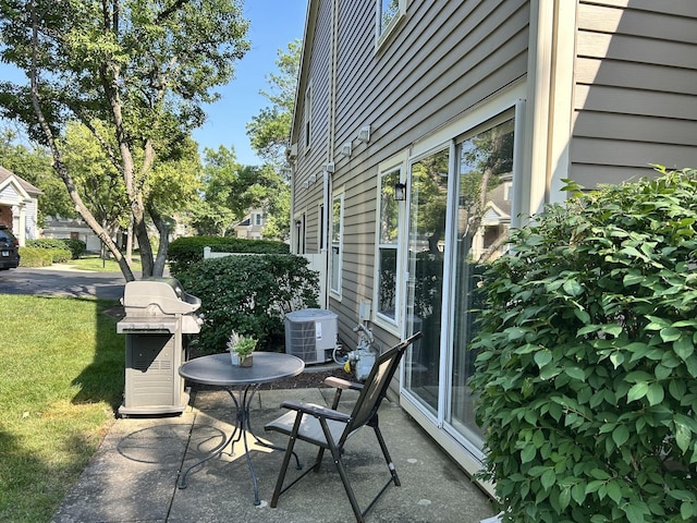 2015 N Lake Arlington Dr, Arlington Heights, IL 60004 - photo 23