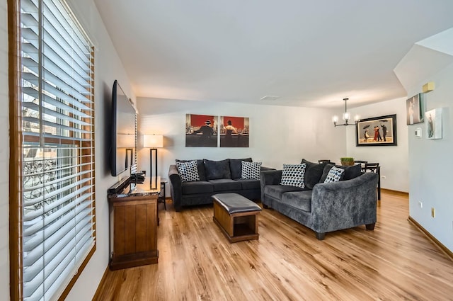 2015 N Lake Arlington Dr, Arlington Heights, IL 60004 - photo 4