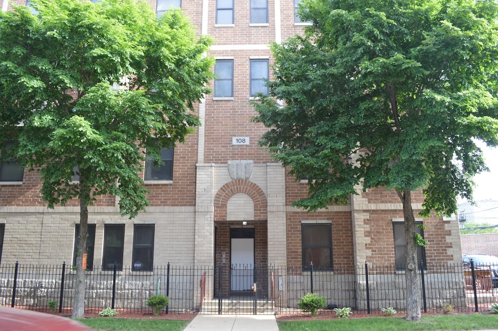 view of building exterior