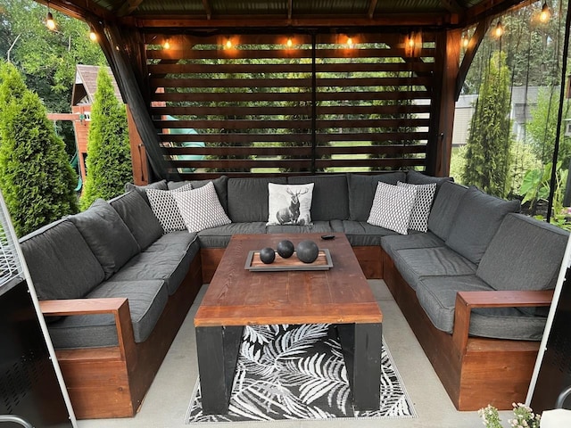 view of patio featuring an outdoor hangout area