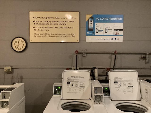 utility room featuring washer / clothes dryer