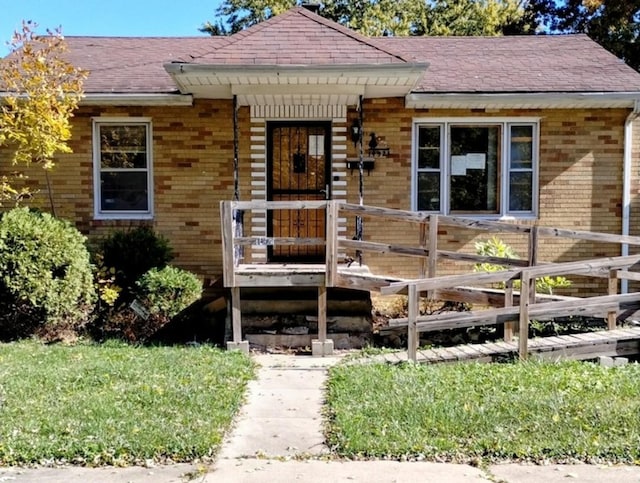 view of front facade with a porch