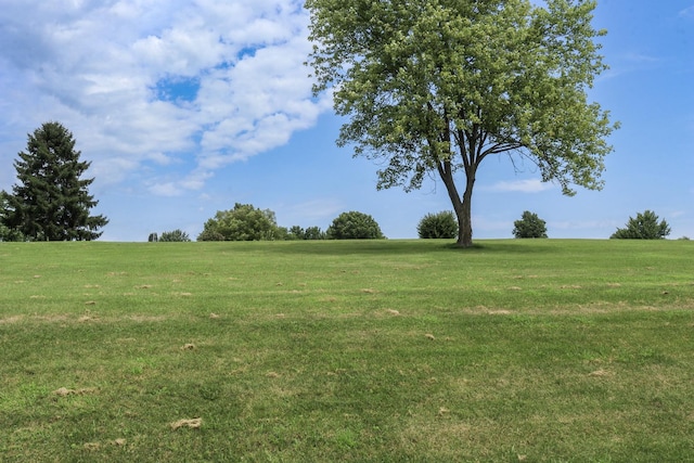 3900 Pine Hill Rd, Sterling, IL 61081 - photo 2