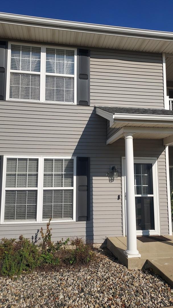 103 Yorkminster Ln Unit 9, Savoy, IL 61874 - view of front facade