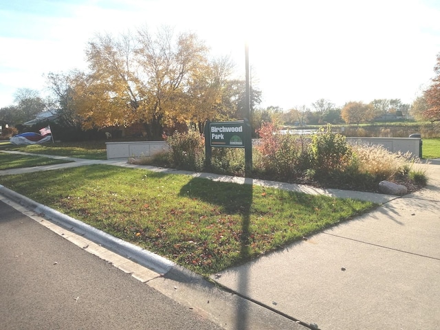 exterior space with a front yard