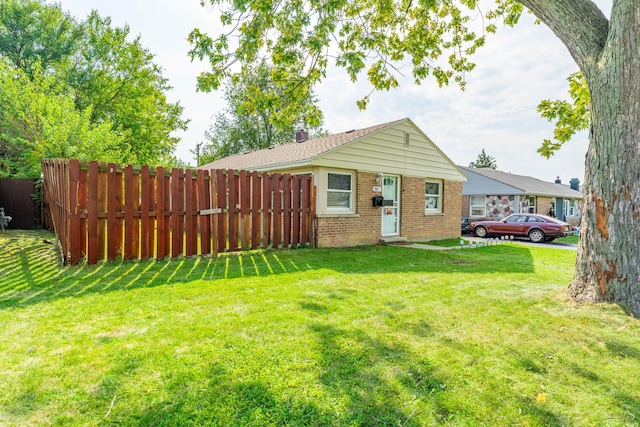 exterior space featuring a lawn