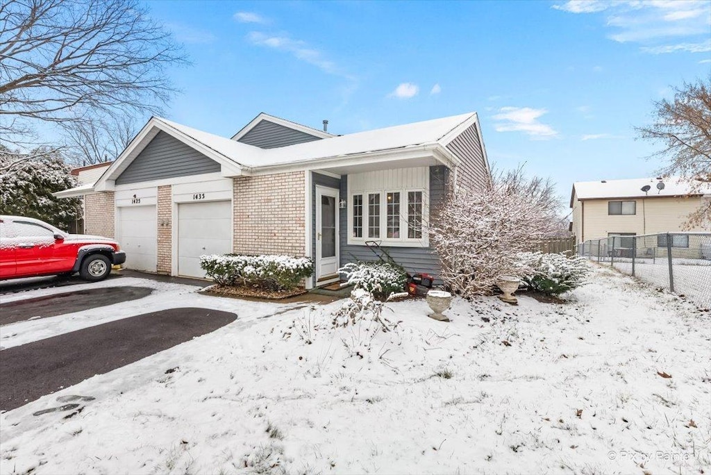 view of front of house featuring a garage