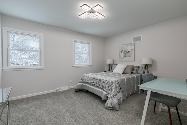 bedroom featuring carpet floors